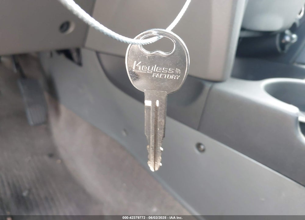 2004 HYUNDAI SANTA FE GLS/LX VIN: KM8SC73E54U782368