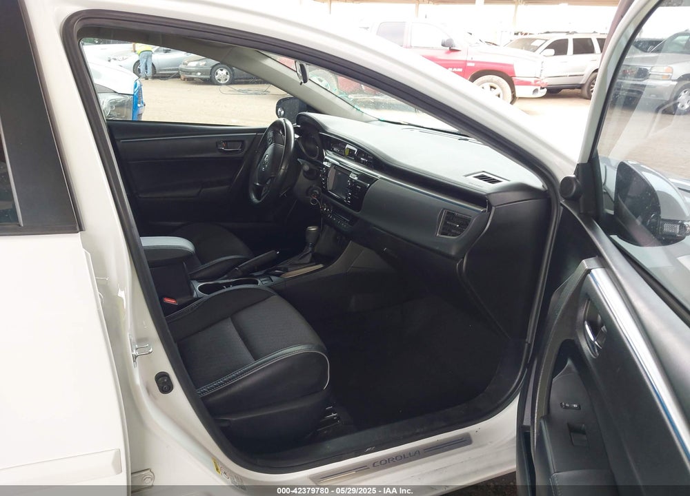 2015 TOYOTA COROLLA S PLUS VIN: 5YFBURHE3FP289648
