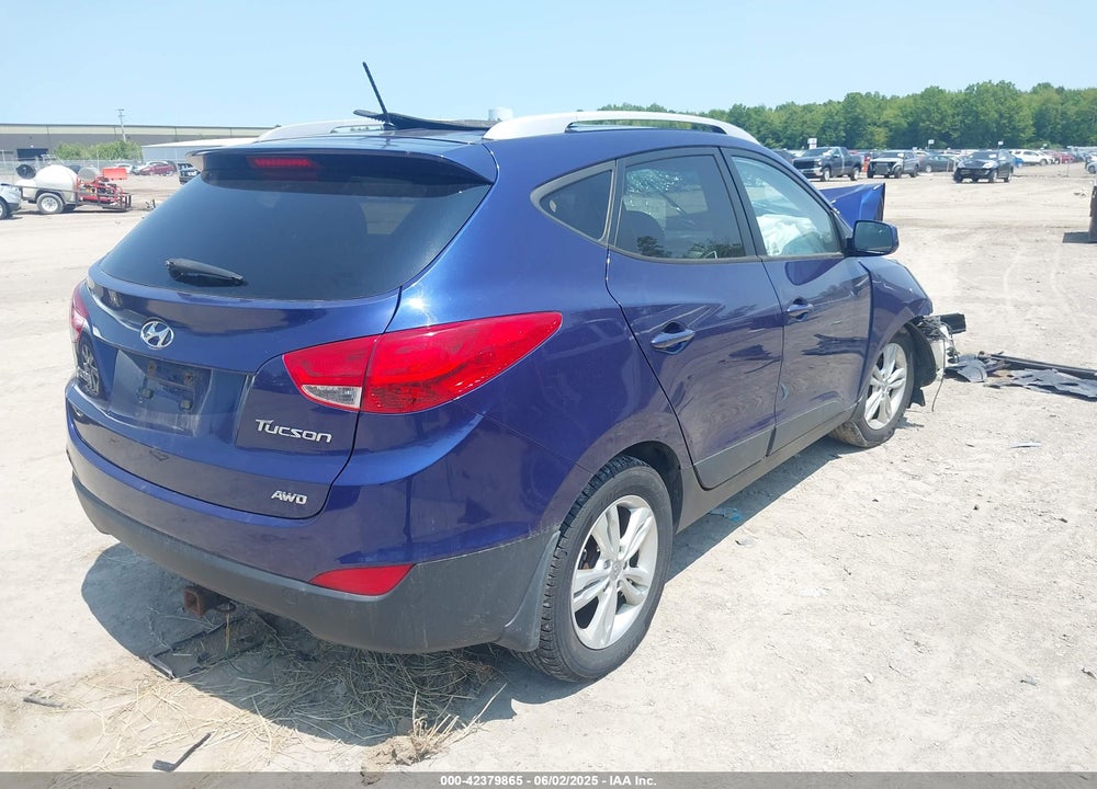 2011 HYUNDAI TUCSON GLS VIN: KM8JUCAC7BU297777