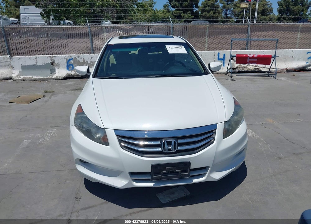 2012 HONDA ACCORD VIN: 1HGCP3F80CA033703