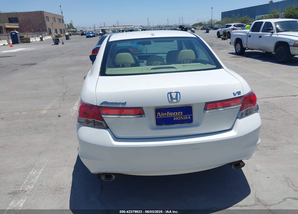 2012 HONDA ACCORD VIN: 1HGCP3F80CA033703