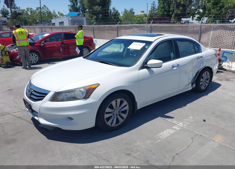 2012 HONDA ACCORD VIN: 1HGCP3F80CA033703