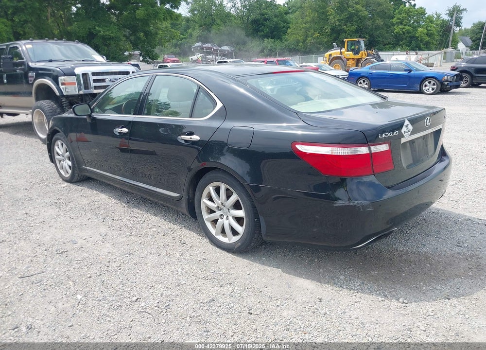 2007 LEXUS LS 460 VIN: JTHBL46F575022252