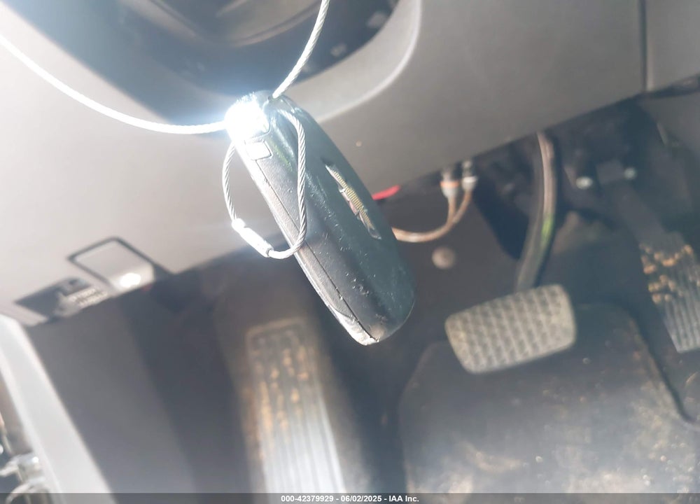 2021 CHEVROLET EQUINOX VIN: 3GNAXUEV3ML385940