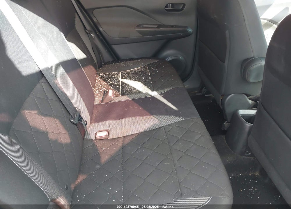 2018 NISSAN KICKS VIN: 3N1CP5CUXJL525529