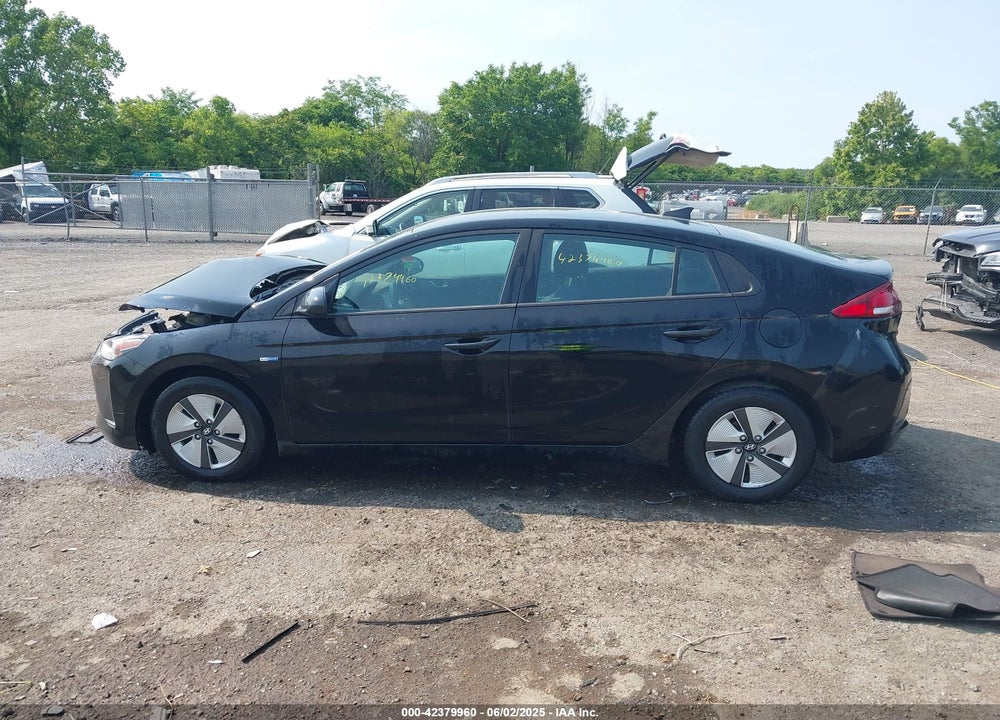 2019 HYUNDAI IONIQ HYBRID VIN: KMHC65LC5KU174538