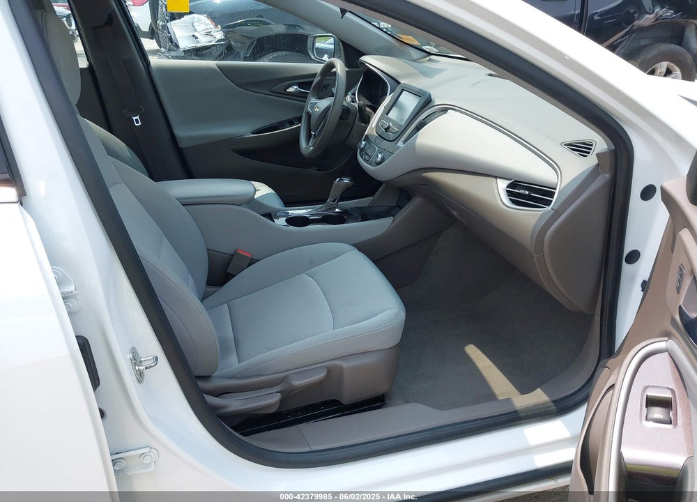2018 CHEVROLET MALIBU VIN: 1G1ZB5ST1JF244379