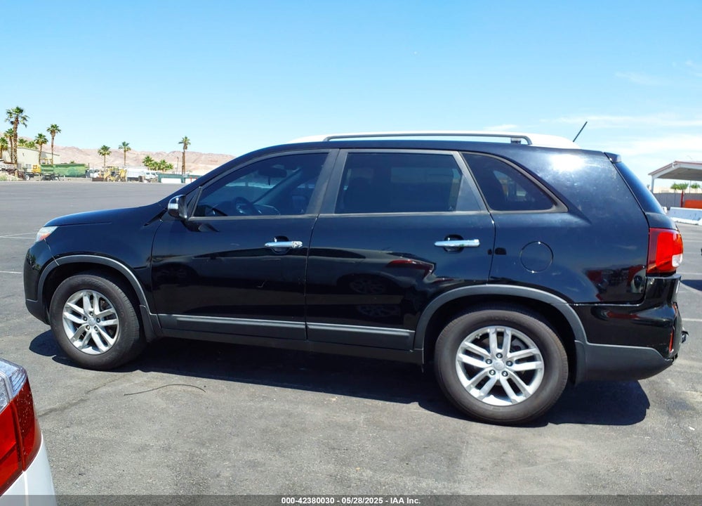 2015 KIA SORENTO VIN: 5XYKT4A65FG580178