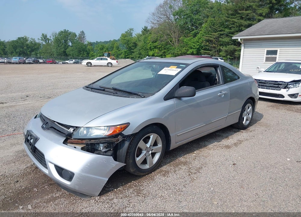 2008 HONDA CIVIC VIN: 2HGFG12888H518879