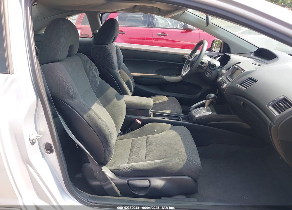 2008 HONDA CIVIC VIN: 2HGFG12888H518879
