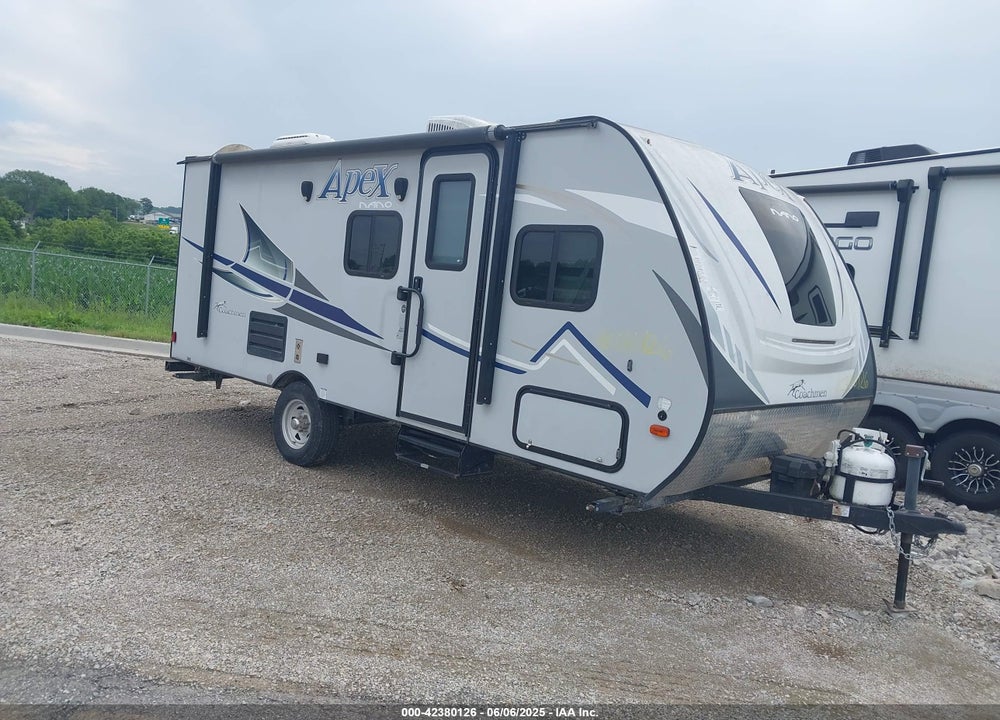 2018 COACHMEN APEX NANO AAPT193BHS TRAVEL TRAILER VIN: 5ZT2CXHC6JL003412