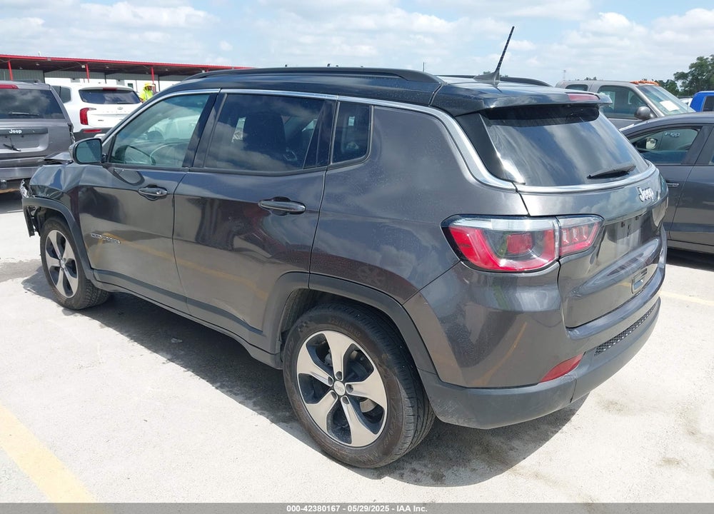 2018 JEEP COMPASS VIN: 3C4NJCBB6JT134227