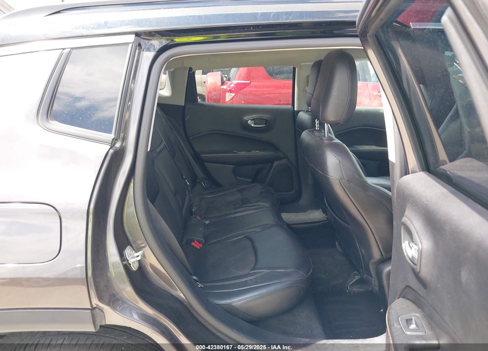2018 JEEP COMPASS VIN: 3C4NJCBB6JT134227