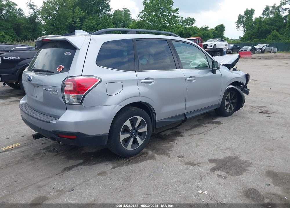 2017 SUBARU FORESTER VIN: JF2SJALC7HH521507