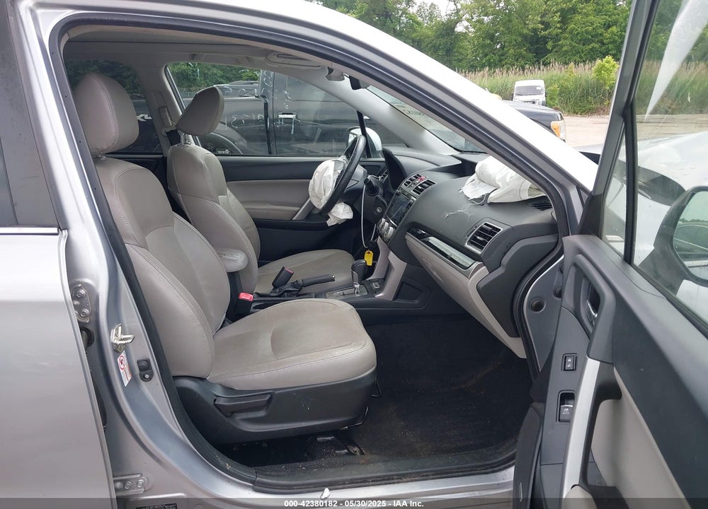2017 SUBARU FORESTER VIN: JF2SJALC7HH521507