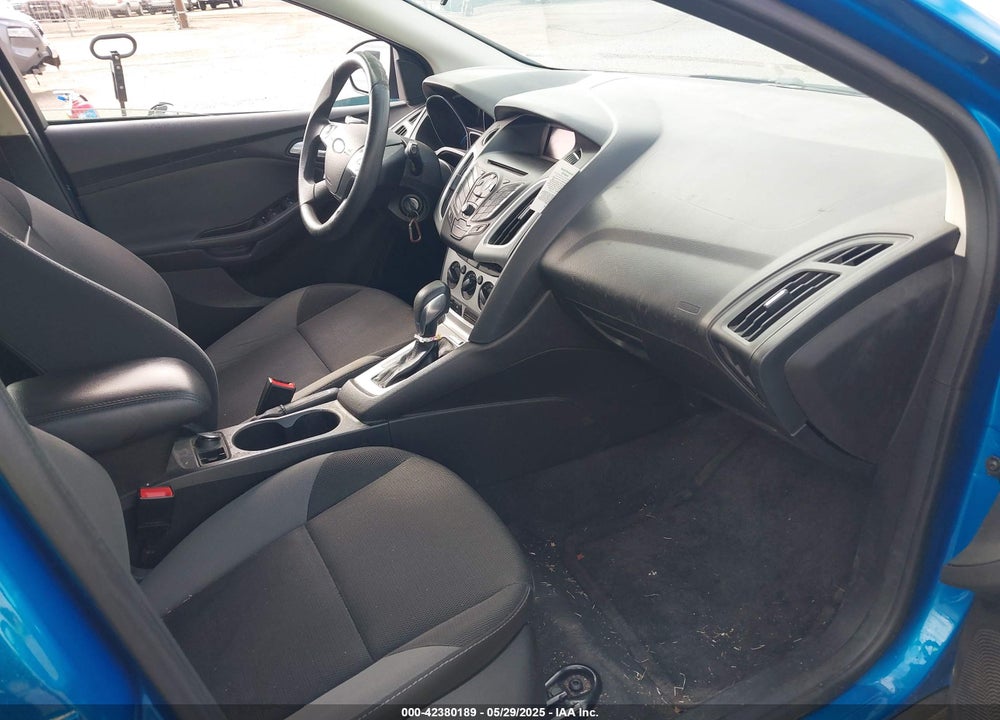2014 FORD FOCUS VIN: 1FADP3K23EL396126
