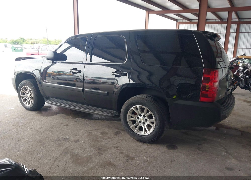 2007 CHEVROLET TAHOE VIN: 1GNEC03057R342002