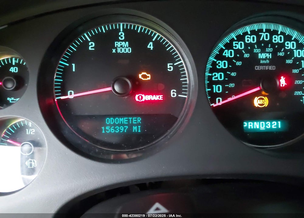 2007 CHEVROLET TAHOE VIN: 1GNEC03057R342002