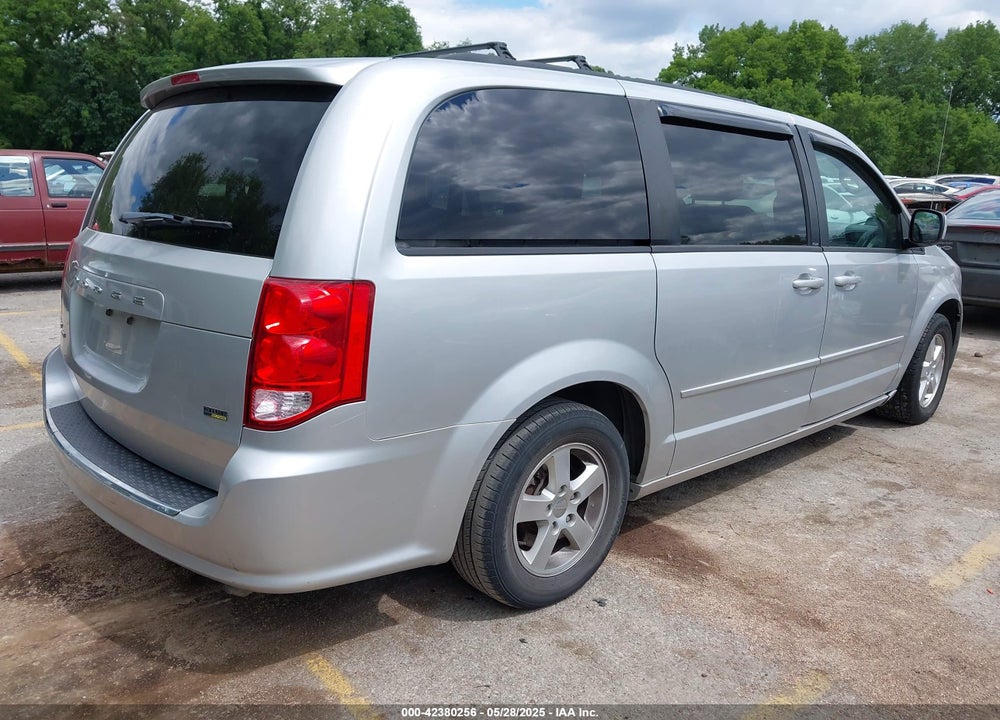 2012 DODGE GRAND CARAVAN SXT VIN: 2C4RDGCG4CR303869