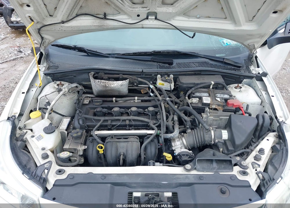 2010 FORD FOCUS SE VIN: 1FAHP3FN4AW199786