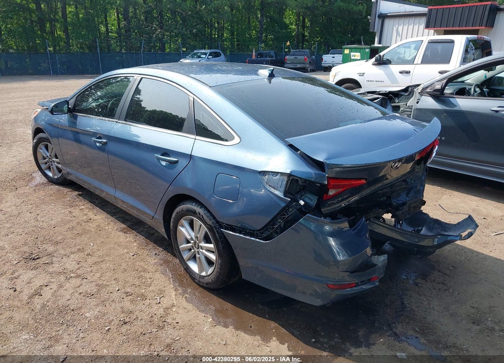 2016 HYUNDAI SONATA VIN: 5NPE24AF6GH304831