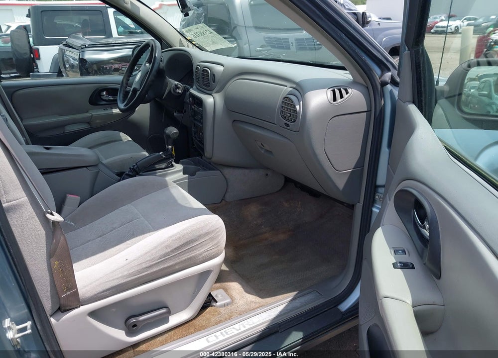 2006 CHEVROLET TRAILBLAZER LS VIN: 1GNDT13S662282418