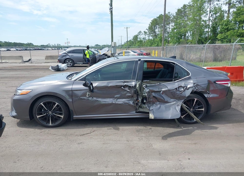 2020 TOYOTA CAMRY VIN: 4T1K61AK4LU989586