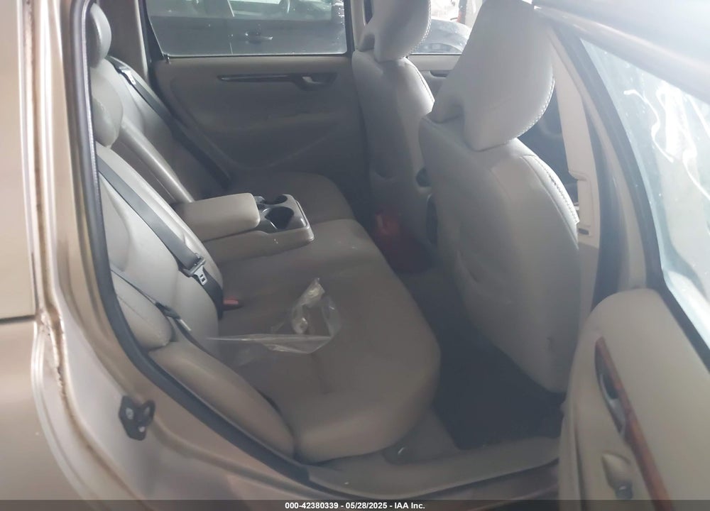 2005 VOLVO XC70 2.5T AWD VIN: YV1SZ592351176259