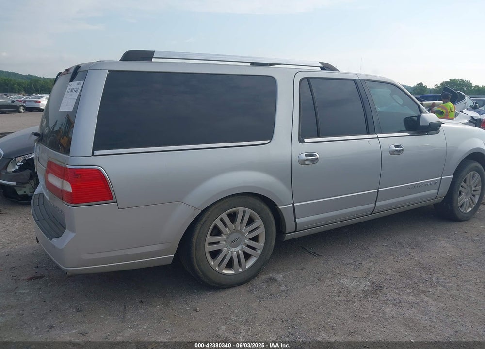 2013 LINCOLN NAVIGATOR L VIN: 5LMJJ3H59DEL09289