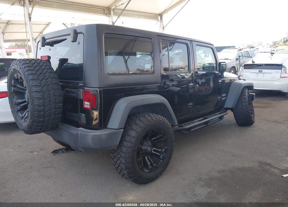2016 JEEP WRANGLER UNLIMITED VIN: 1C4BJWDG7GL155900