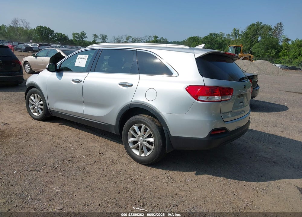 2016 KIA SORENTO VIN: 5XYPGDA38GG041748