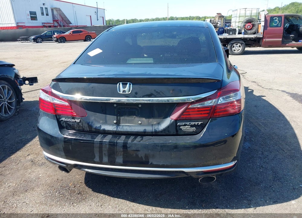 2017 HONDA ACCORD VIN: 1HGCR2F5XHA169449