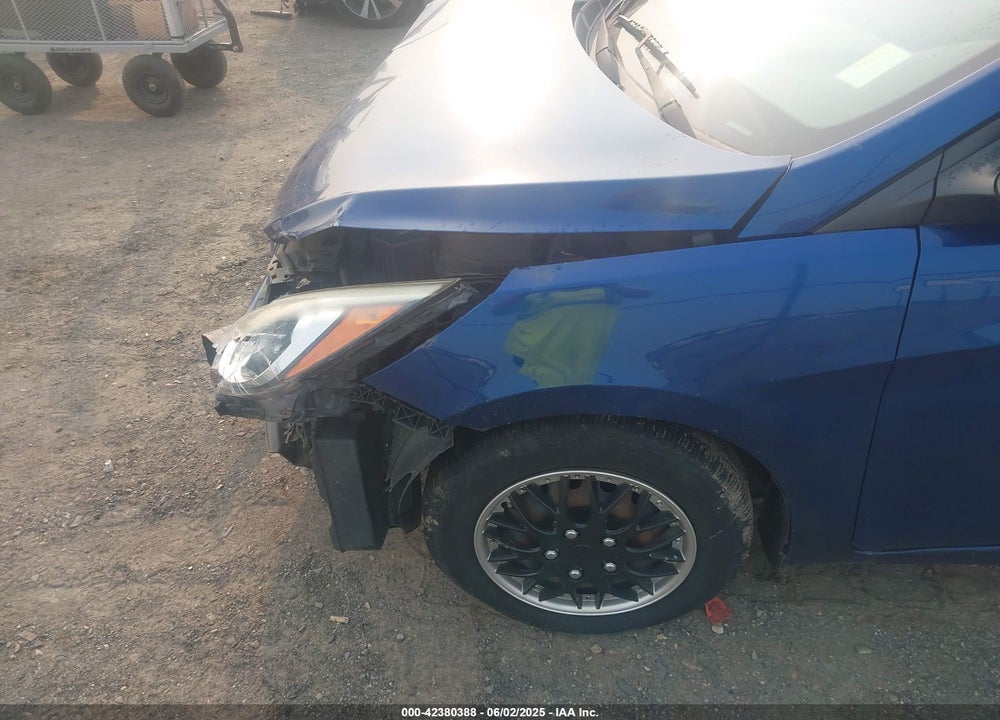 2015 HYUNDAI ACCENT GLS VIN: KMHCT4AE6FU904342