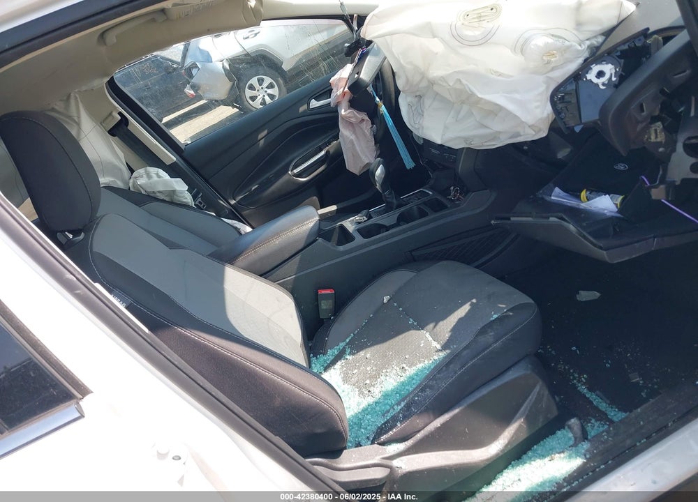 2019 FORD ESCAPE VIN: 1FMCU0GD6KUA40116