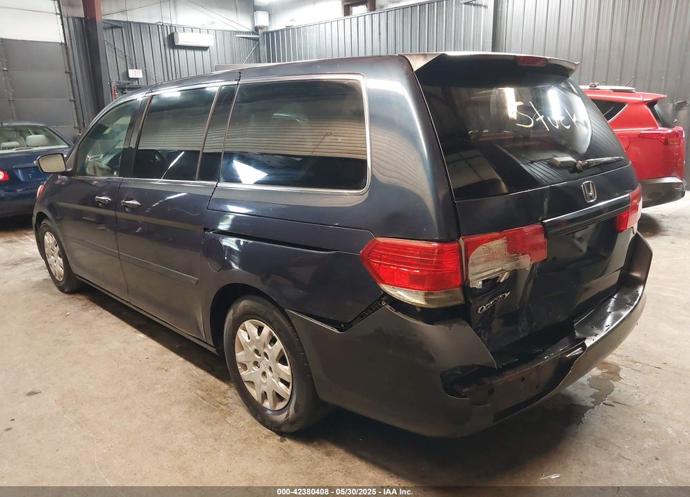 2010 HONDA ODYSSEY LX VIN: 5FNRL3H24AB111918