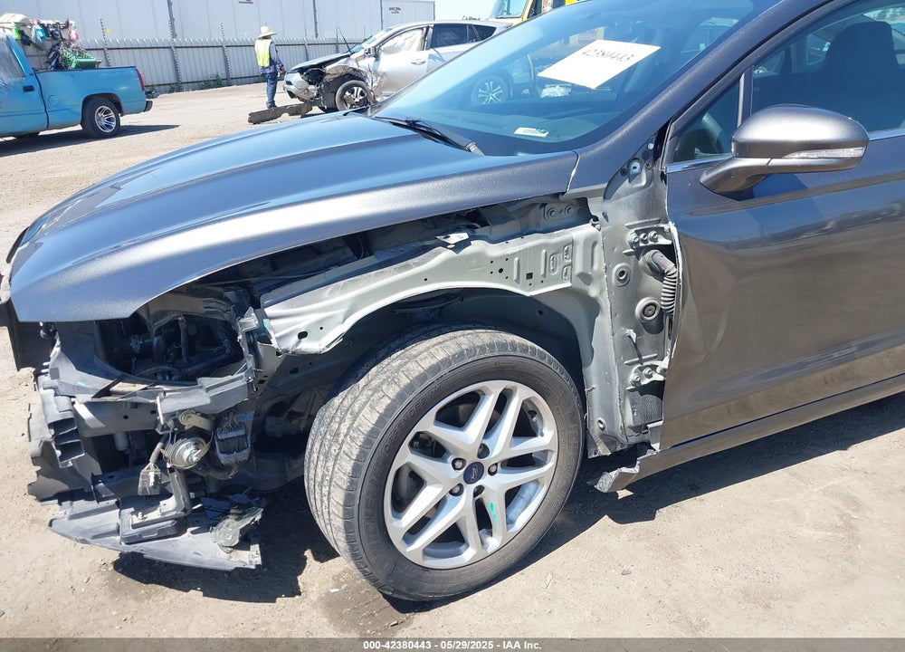 2016 FORD FUSION VIN: 1FA6P0H70G5112744