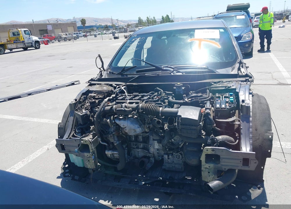 2018 HONDA ACCORD VIN: 1HGCV1F37JA145894