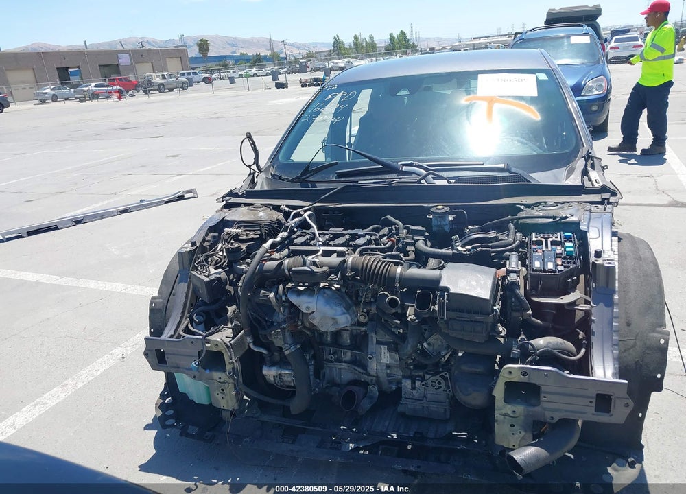 2018 HONDA ACCORD VIN: 1HGCV1F37JA145894