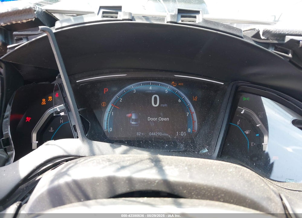 2019 HONDA CIVIC VIN: 19XFC2F65KE000658
