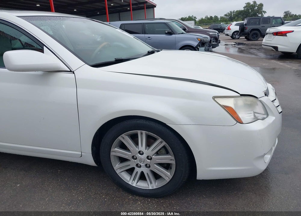 2005 TOYOTA AVALON VIN: 4T1BK36B85U046720