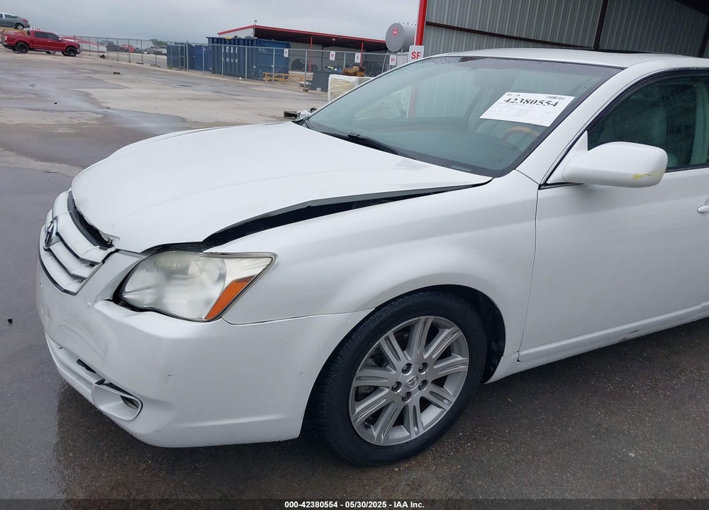 2005 TOYOTA AVALON VIN: 4T1BK36B85U046720