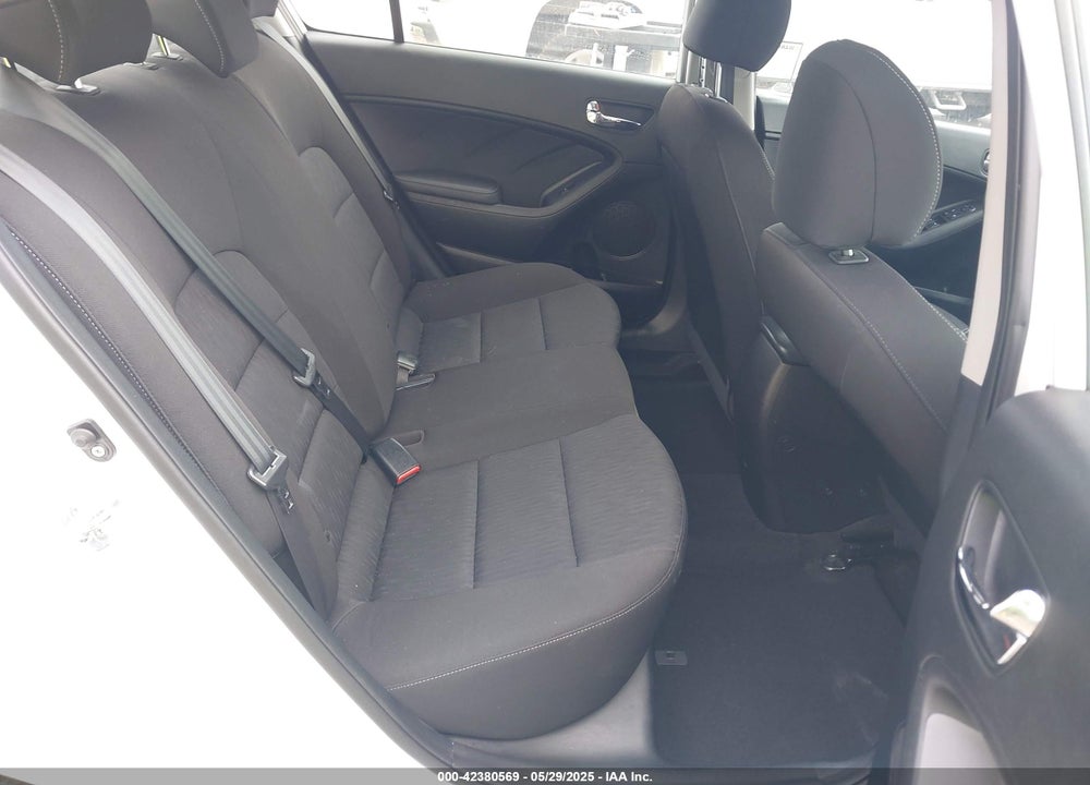 2016 KIA FORTE LX VIN: KNAFK4A64G5581494