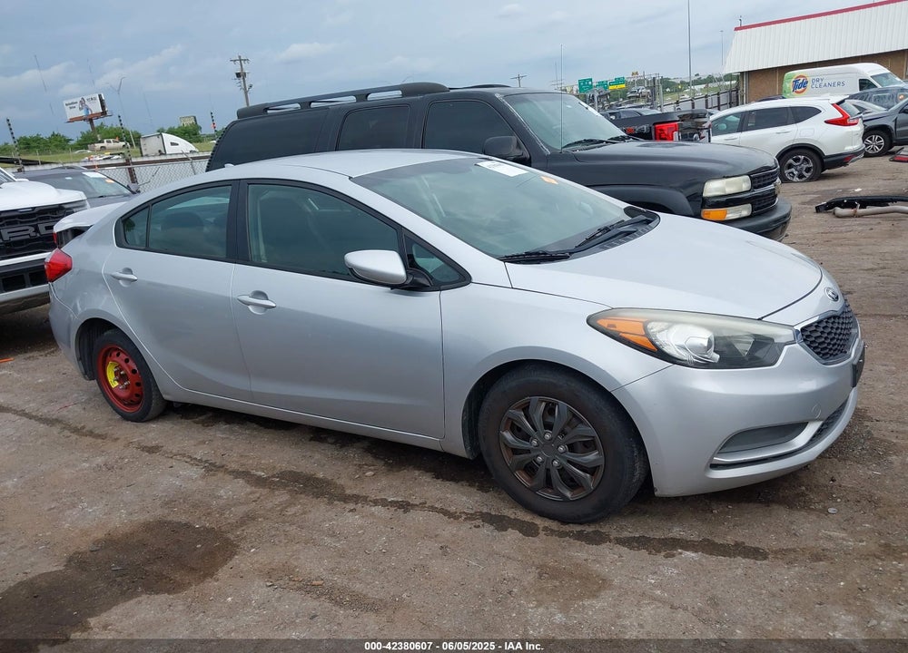 2016 KIA FORTE VIN: KNAFK4A63G5535767