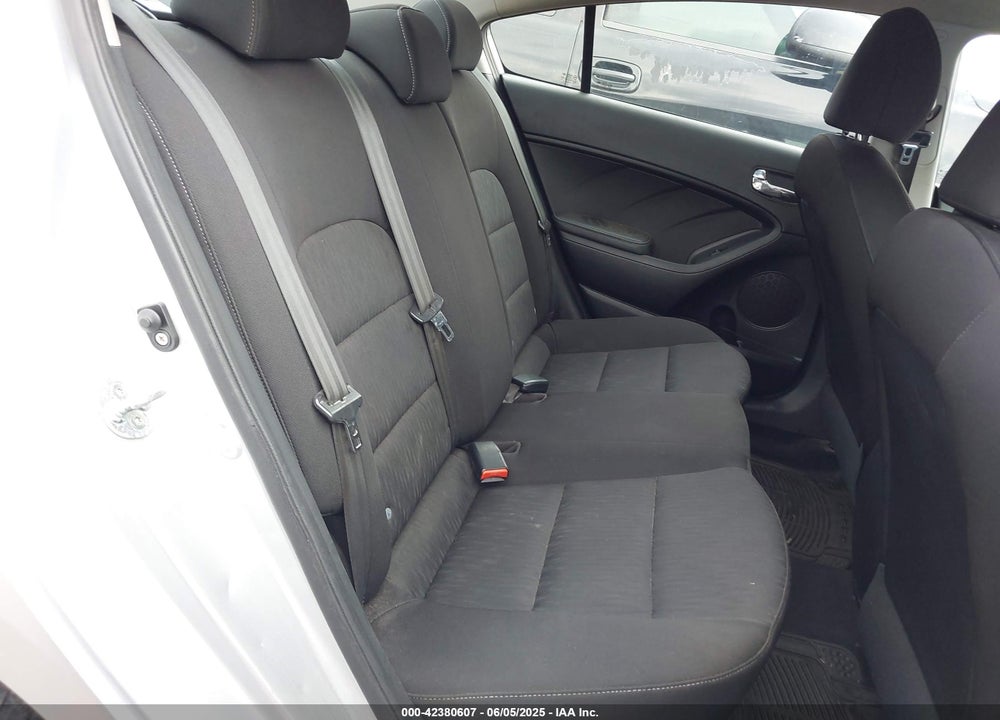 2016 KIA FORTE VIN: KNAFK4A63G5535767