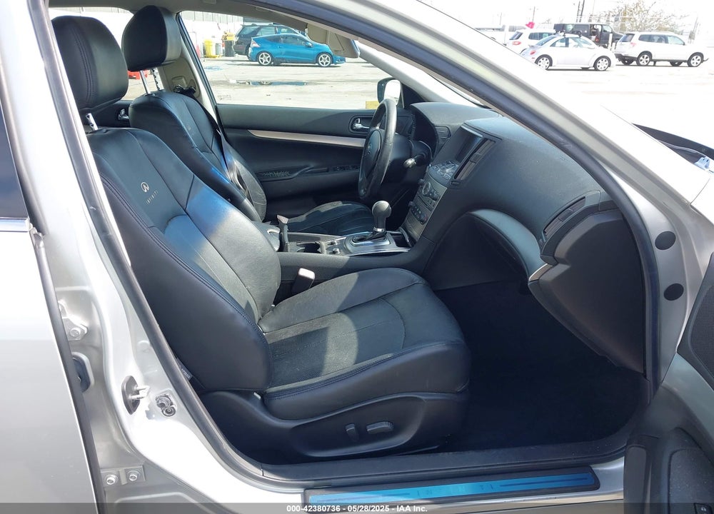 2010 INFINITI G37 VIN: JN1CV6AP3AM400922
