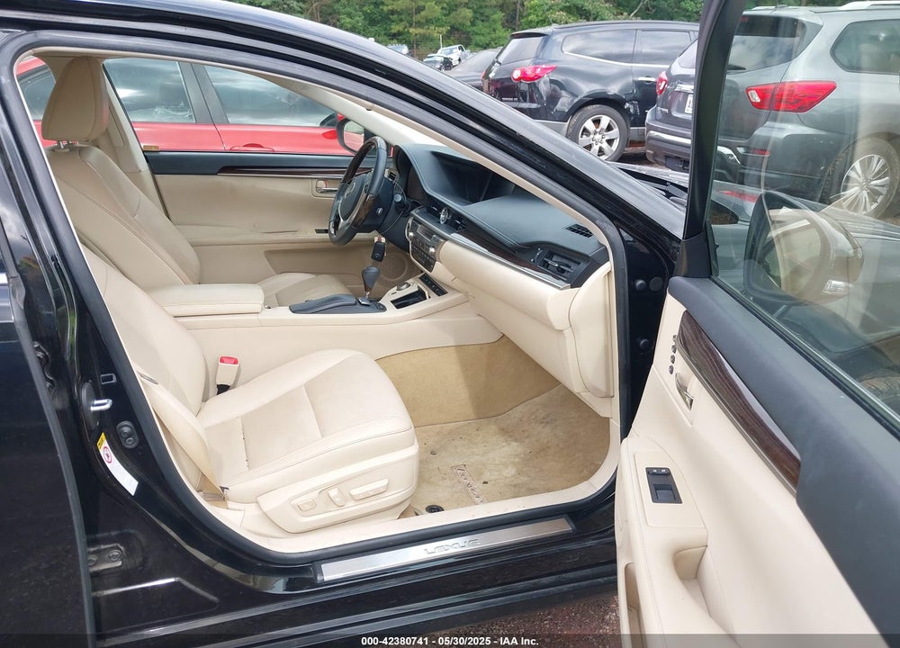 2014 LEXUS ES350 VIN: JTHBK1GG4E2149467