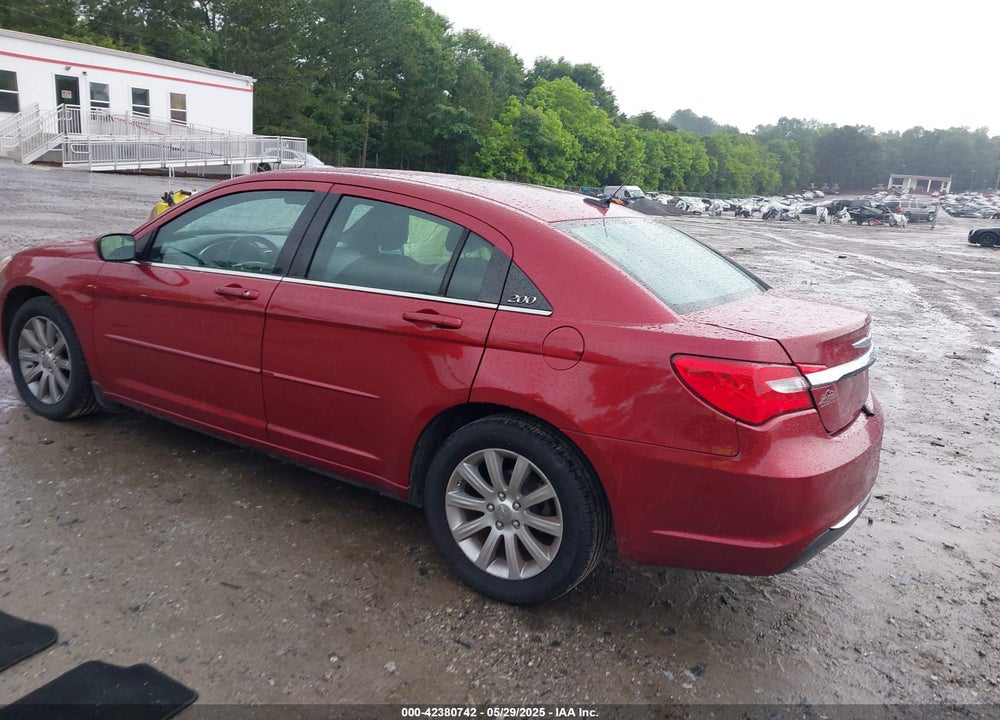 2013 CHRYSLER 200 TOURING VIN: 1C3CCBBBXDN603890