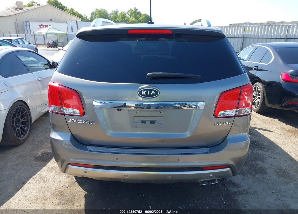 2013 KIA SORENTO SX VIN: 5XYKW4A29DG378929