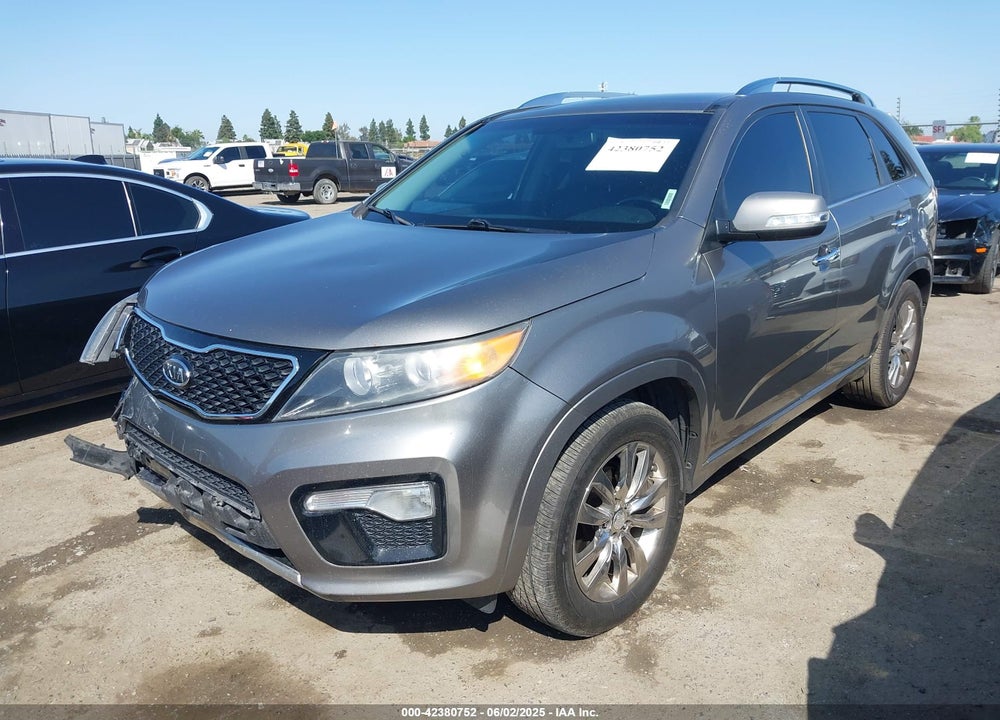 2013 KIA SORENTO SX VIN: 5XYKW4A29DG378929