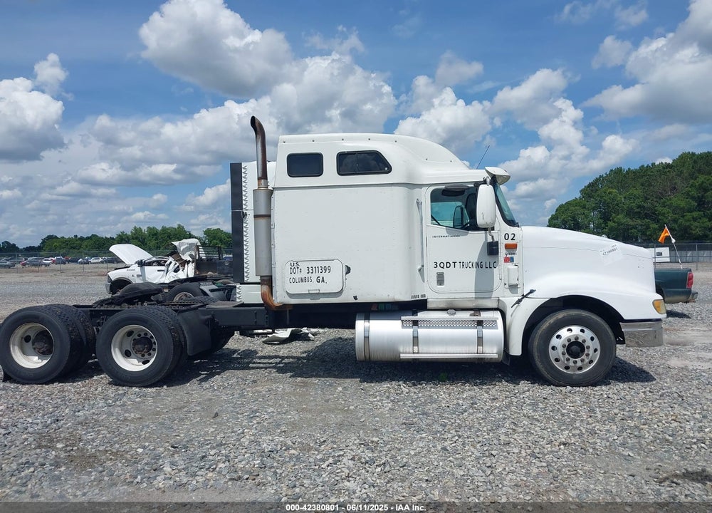 2006 INTERNATIONAL 9400 9400I VIN: 2HSCNAPR26C297564